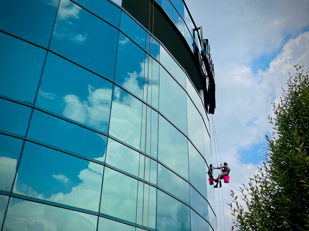 The Privileged Life: The Perfect Peace in Trusting&nbsp;Jesus